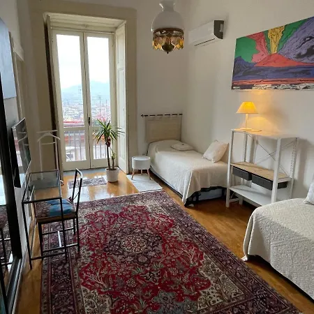 Lejlighed Interno 12 *