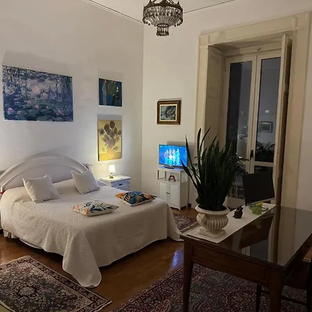 Daire Interno 12 Napoli