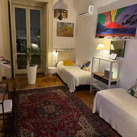 Interno 12 Apartment