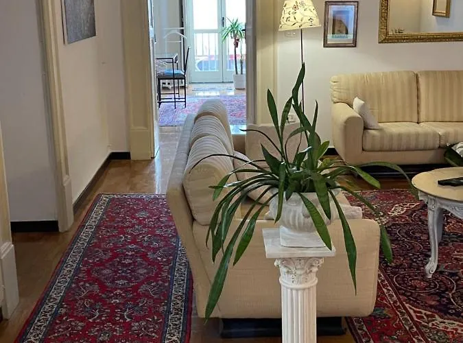 Interno 12 Apartament *